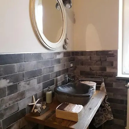 Rifugio Toscano Homestay *
